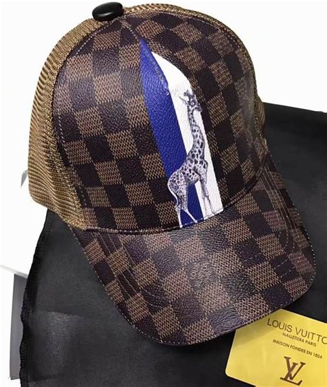 mannen sjaal louis vuitton|louis vuitton hats for men.